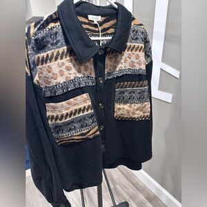 La Meil button up cozy top NWT’s womans size medium
